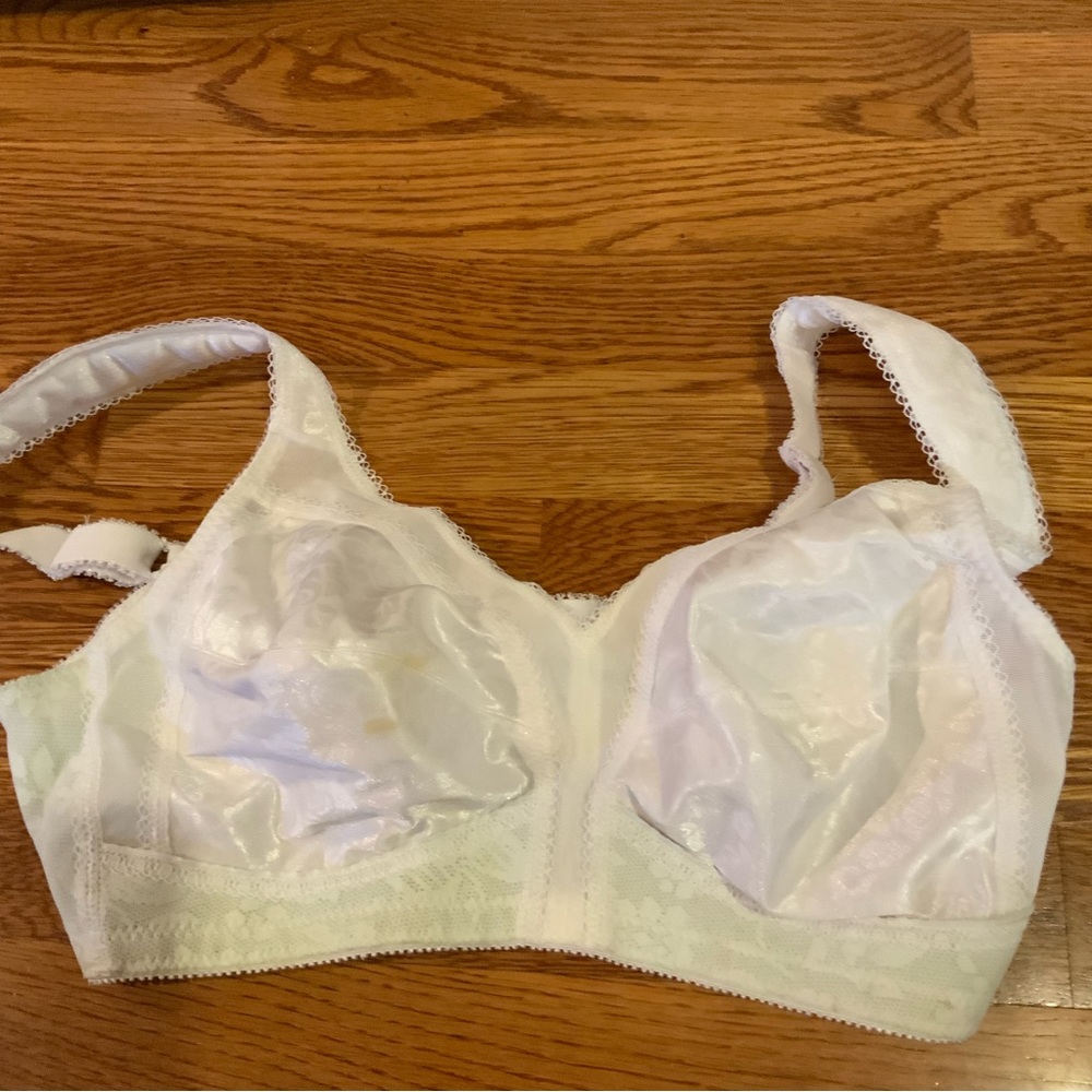 Bra Playtex 18 hour White Padded Shoulders 36C Vintage #M1 - Picture 1 of 6